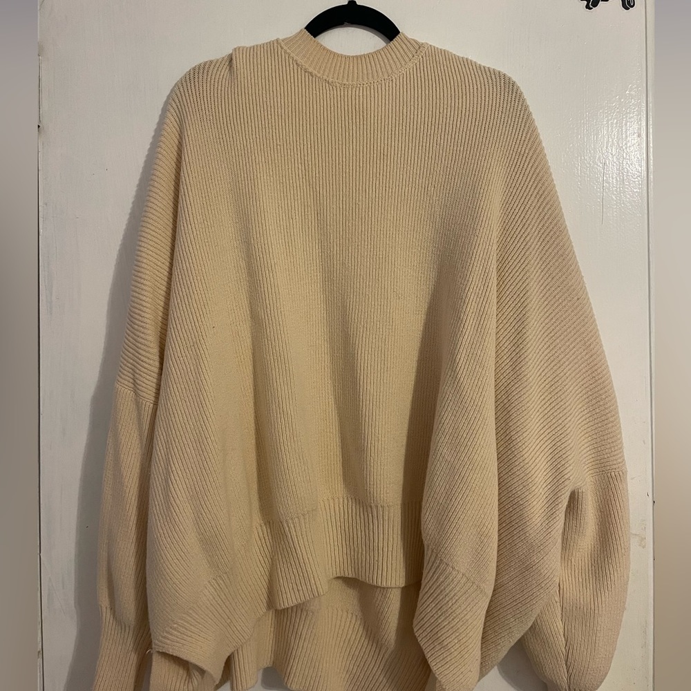 Free People Easy Street Tunic 
Color: cream
Size M
Like new